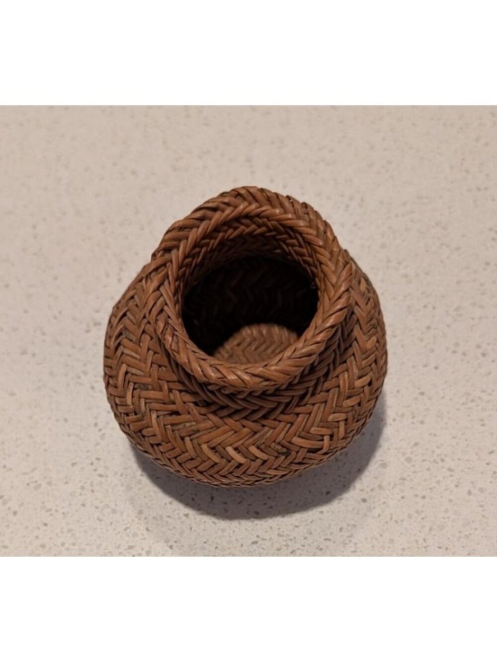Vintage Hand-Woven Pine Needle Basket Olla Shape Rustic Decor Unique Artisan - Picture 12 of 16